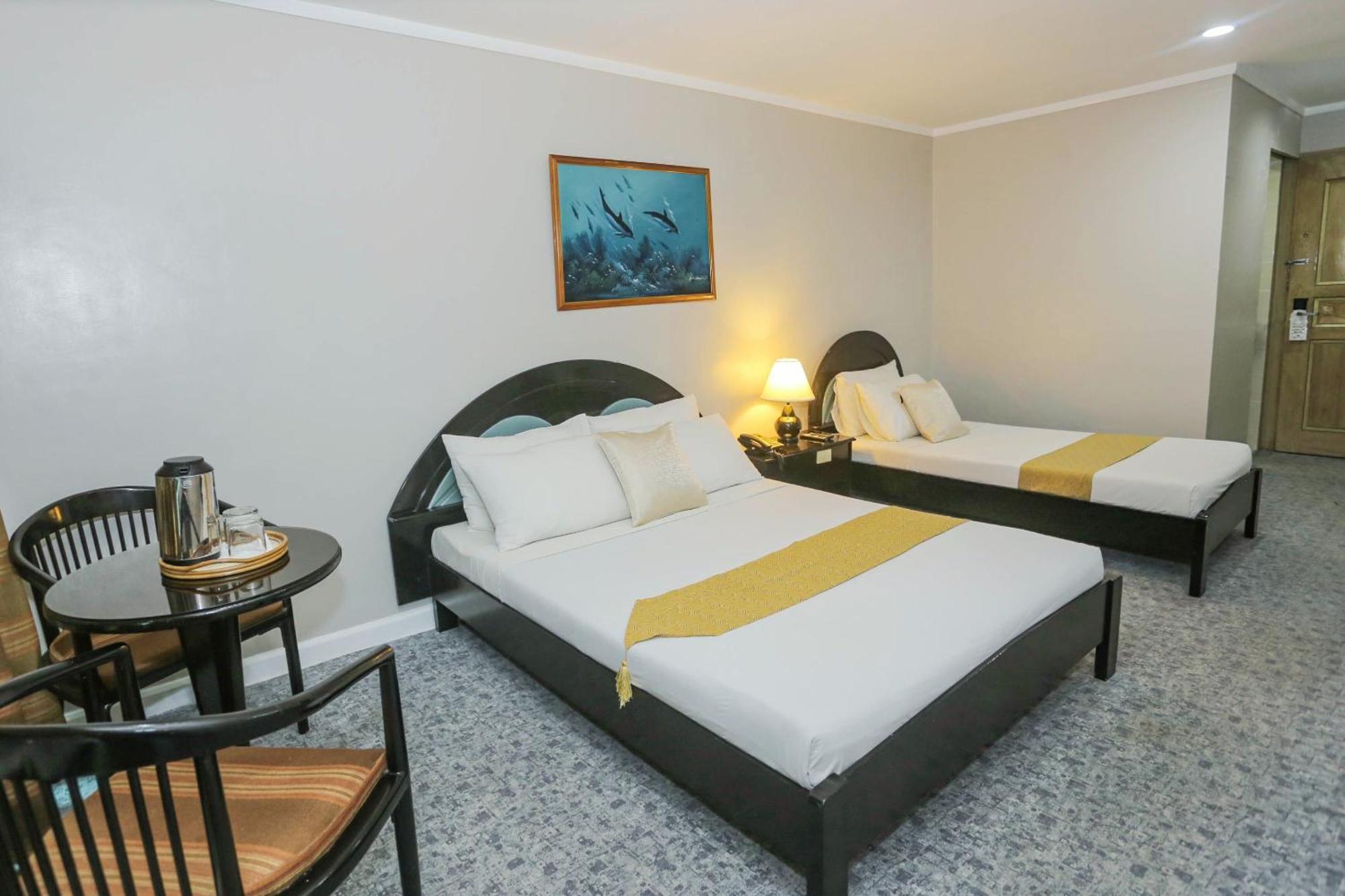 Holiday Plaza Hotel - Cebu Luaran gambar