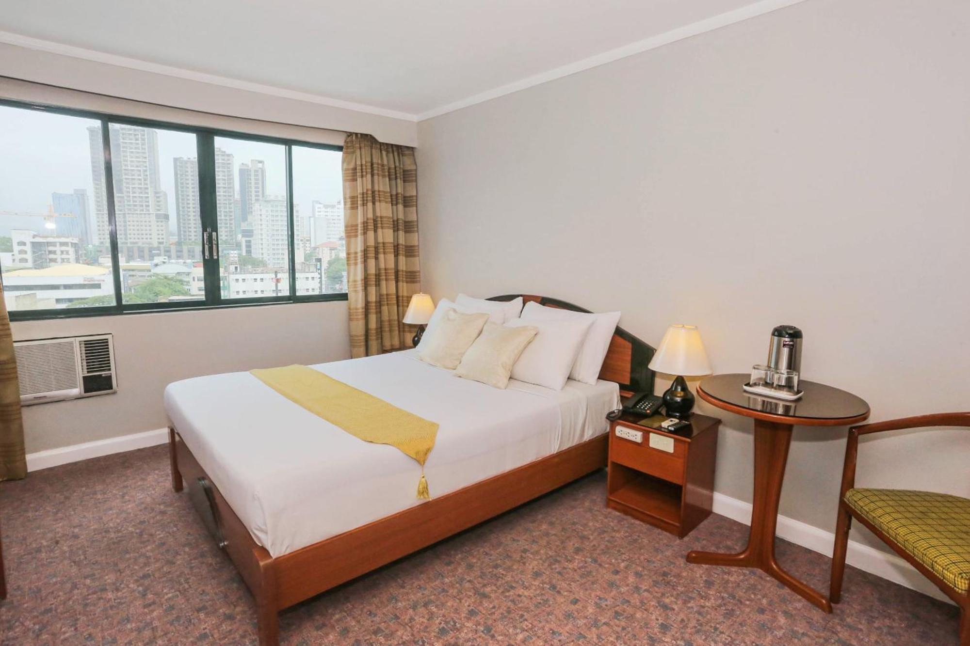 Holiday Plaza Hotel - Cebu Luaran gambar