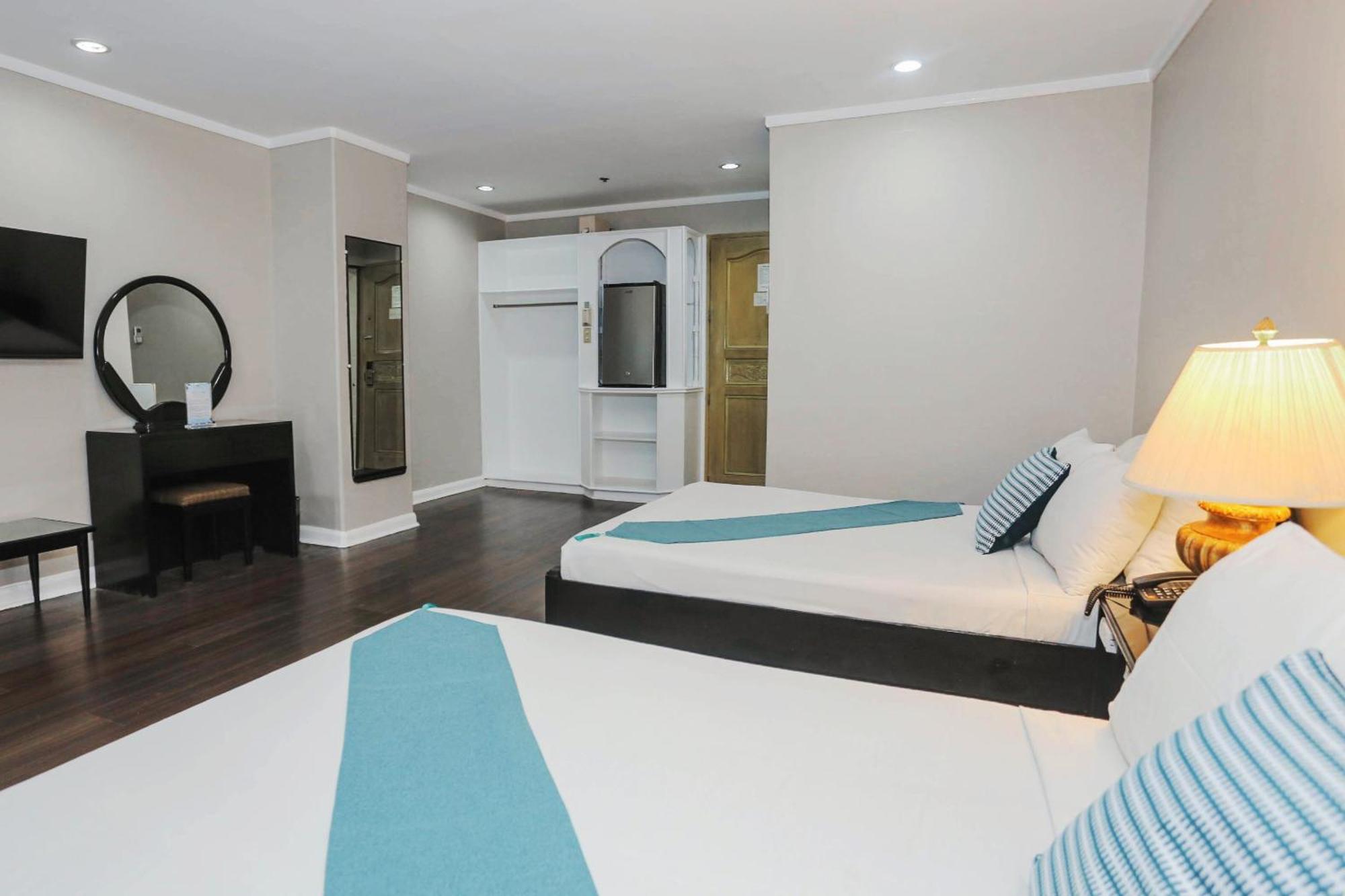 Holiday Plaza Hotel - Cebu Luaran gambar