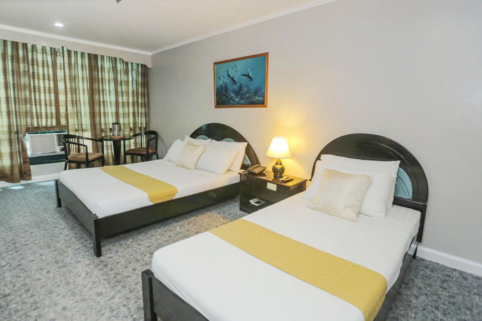 Holiday Plaza Hotel - Cebu Luaran gambar
