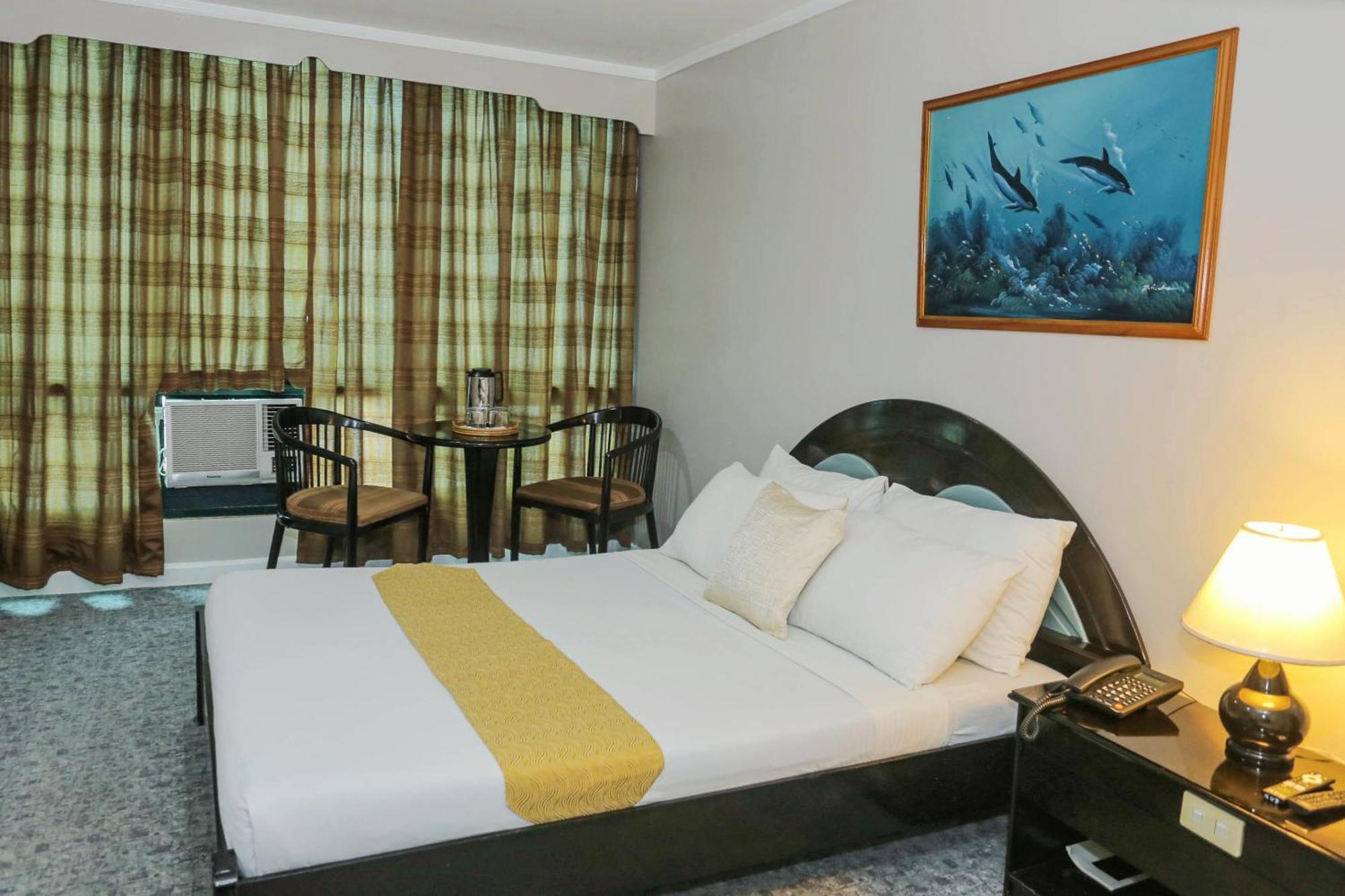 Holiday Plaza Hotel - Cebu Luaran gambar