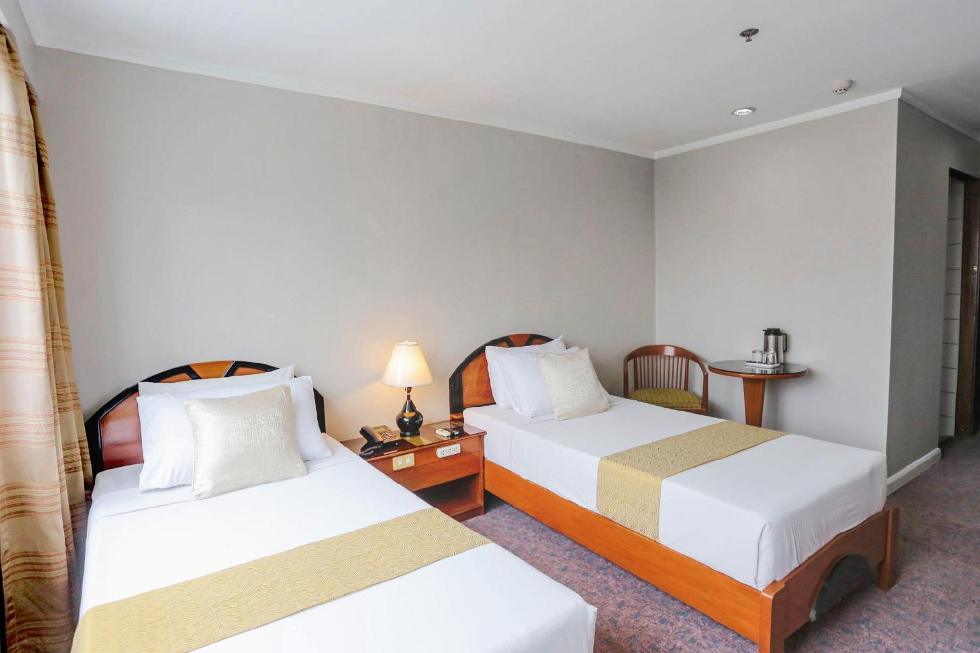 Holiday Plaza Hotel - Cebu Luaran gambar