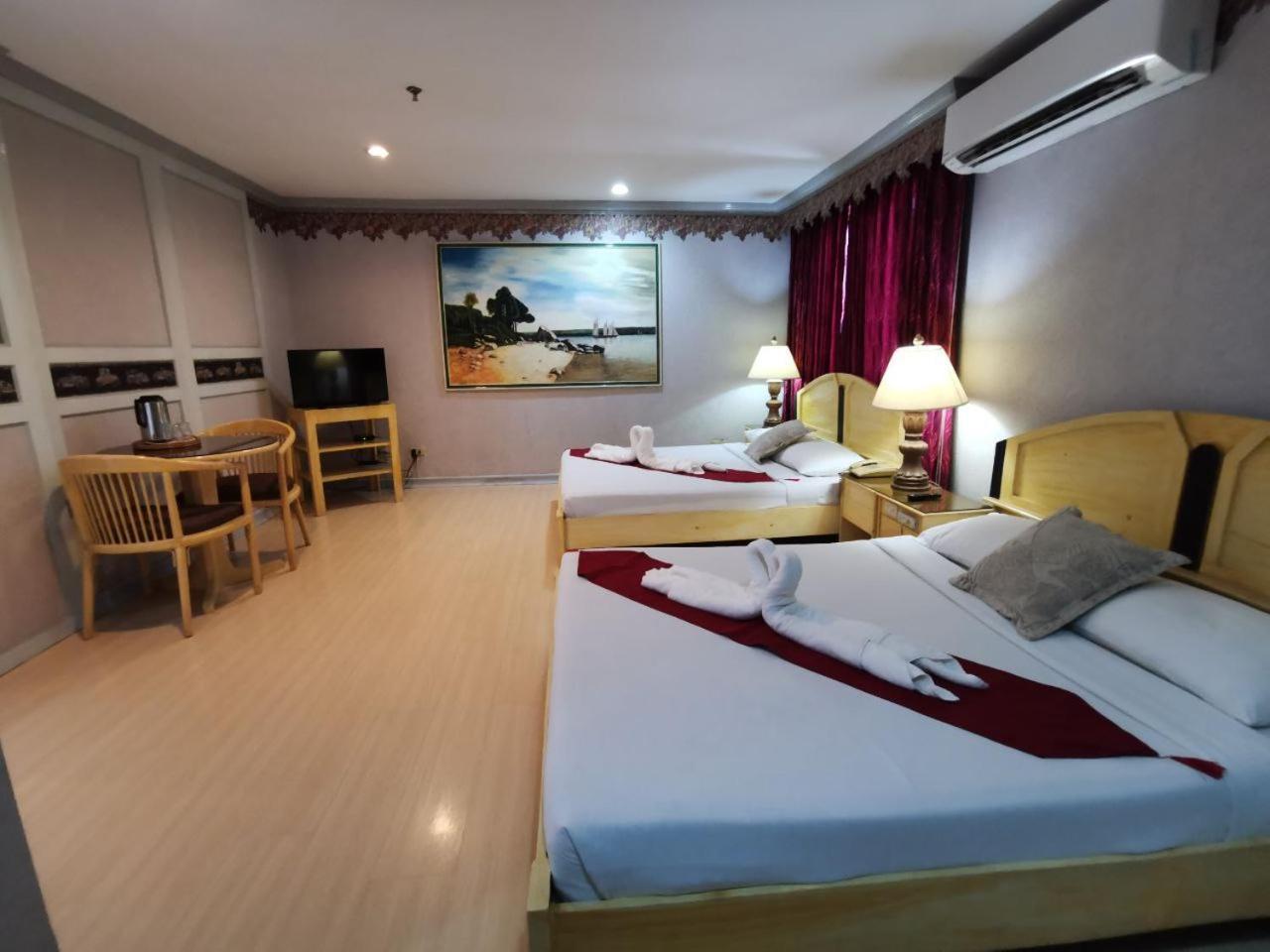 Holiday Plaza Hotel - Cebu Luaran gambar