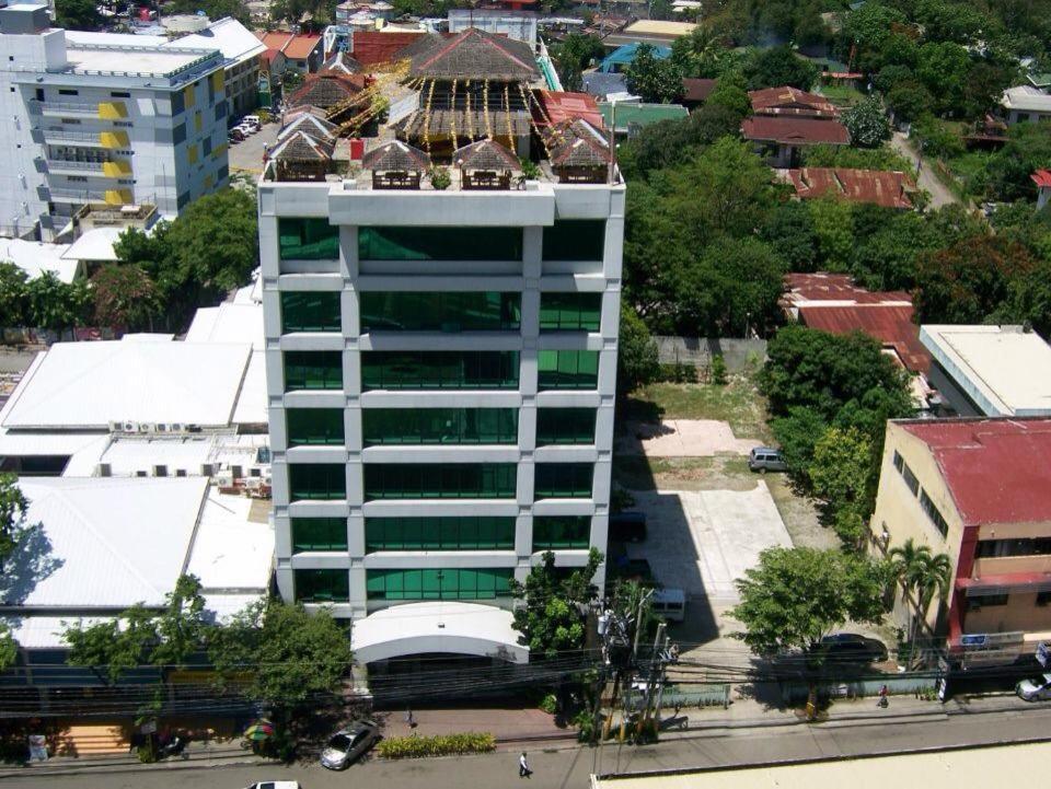 Holiday Plaza Hotel - Cebu Luaran gambar