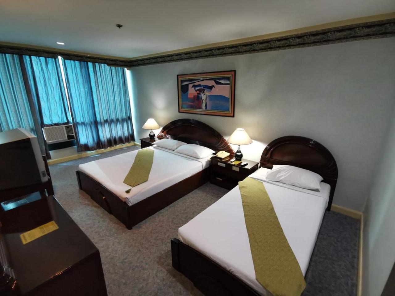 Holiday Plaza Hotel - Cebu Luaran gambar